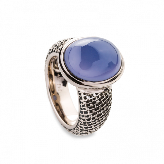 Ring in 18K white gold with Chalcedony