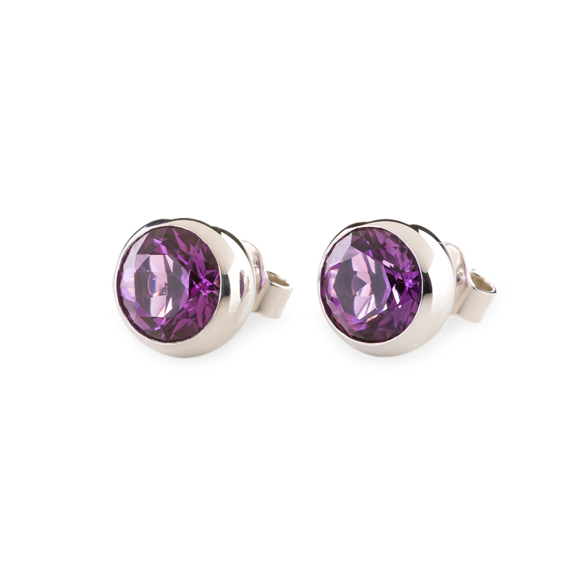 Ear studs in white gold with Amethysts