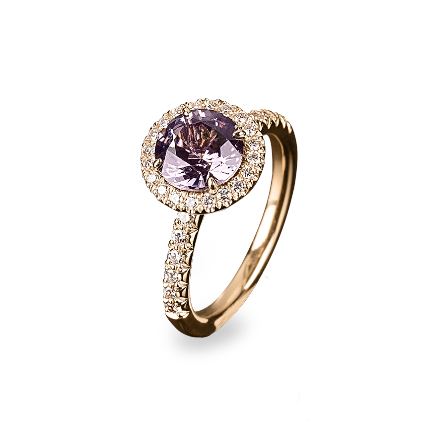 Diamond ring in rose gold with spinel